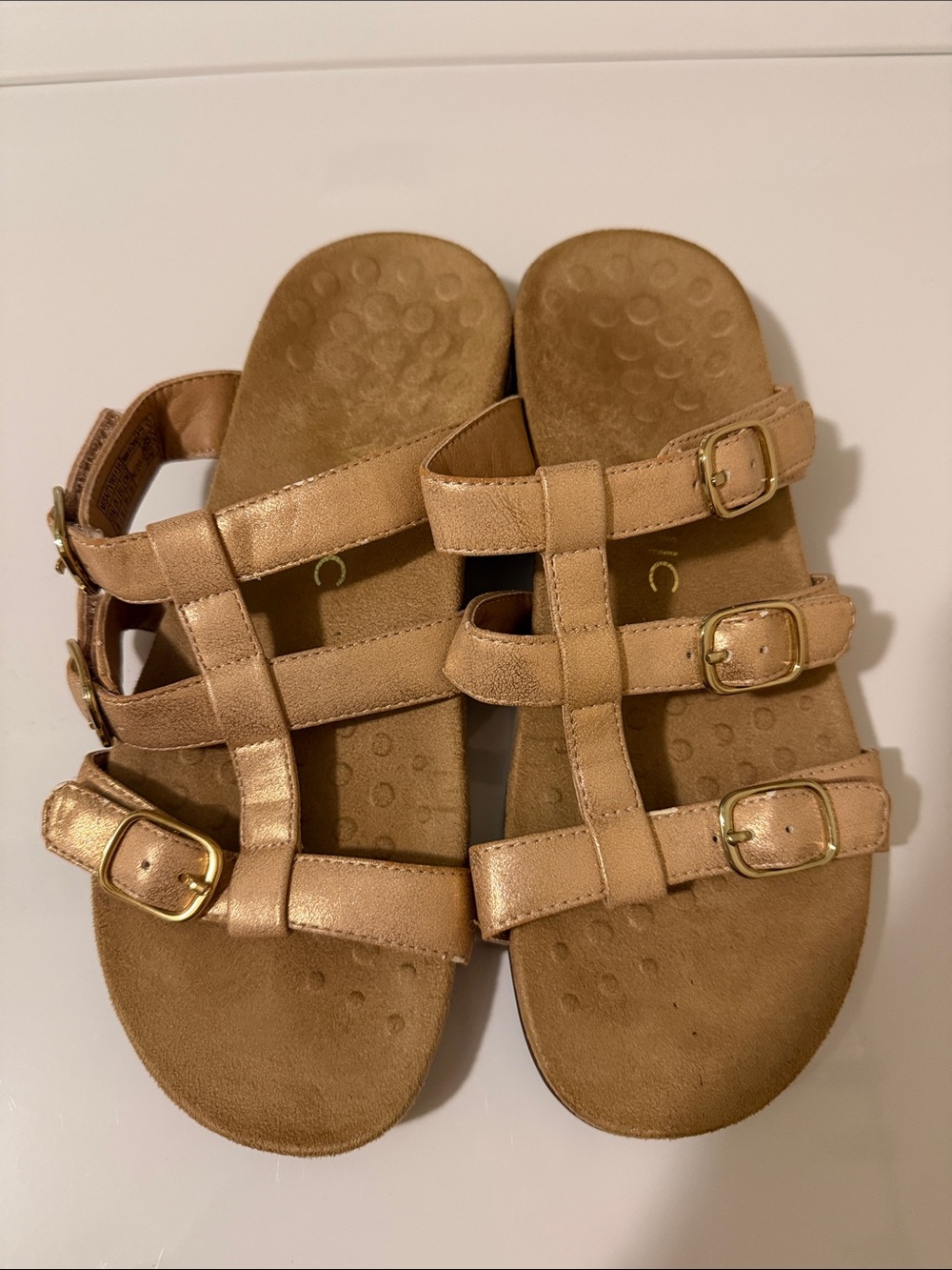 Vionic Metallic Pale Pink Strappy Buckle Sandals Size 8